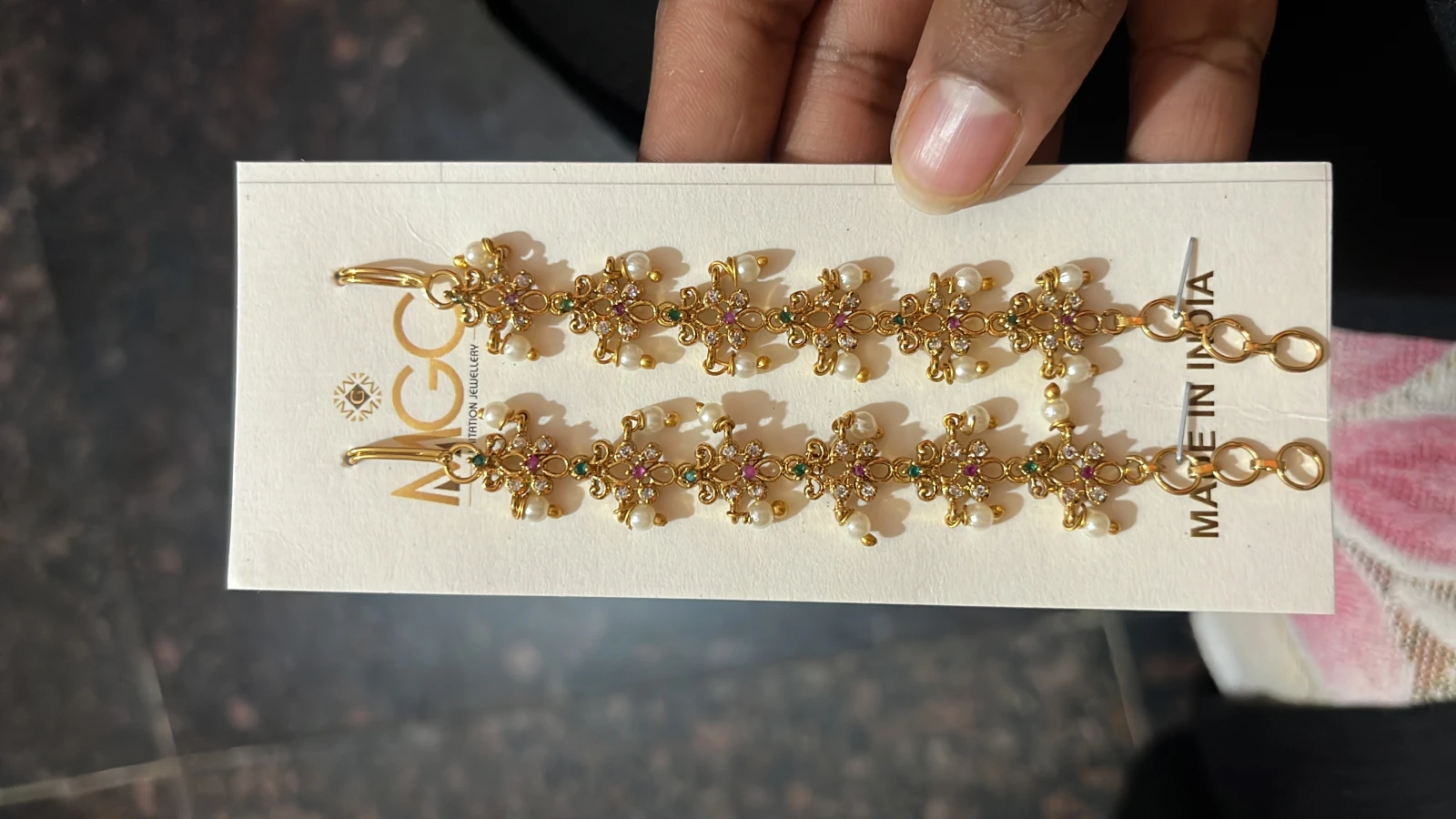 Matilu earrings chains